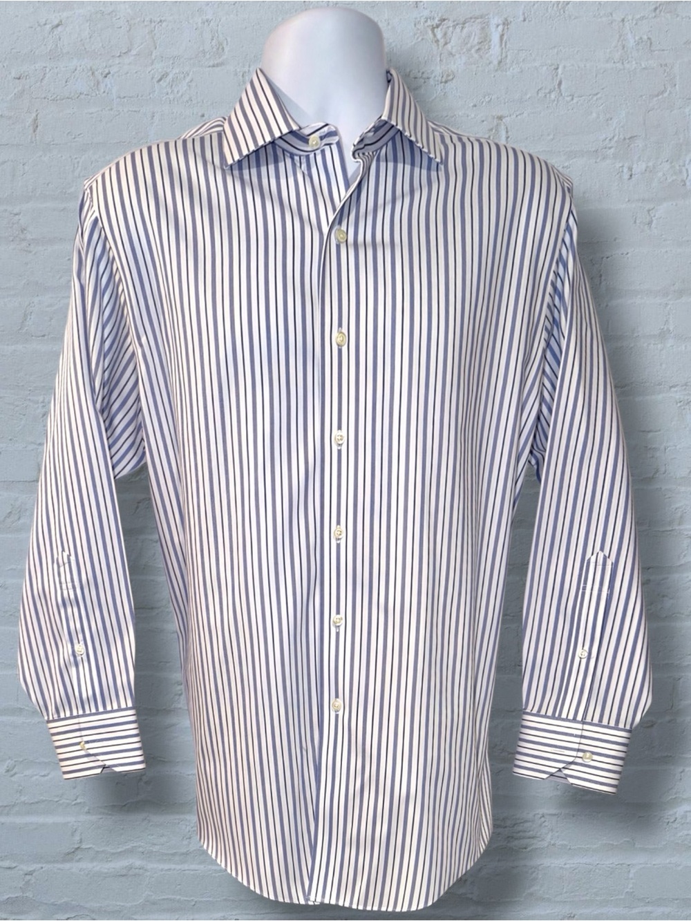 Brooks Brothers 346 Non-Iron Dress Shirt Men’s 16-2/3 Slim Fit Blue Stripe